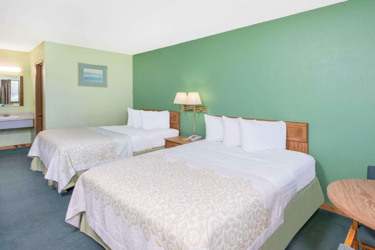 Days Inn By Wyndham Mountain Grove Buitenkant foto