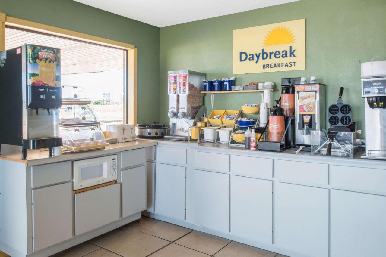 Days Inn By Wyndham Mountain Grove Buitenkant foto